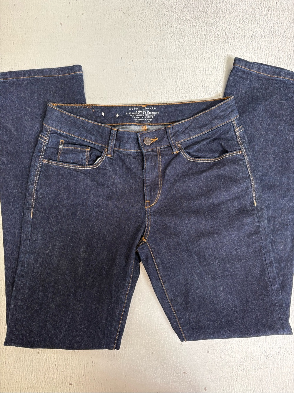 Esprit Women’s Indigo Straight-Leg Jeans
